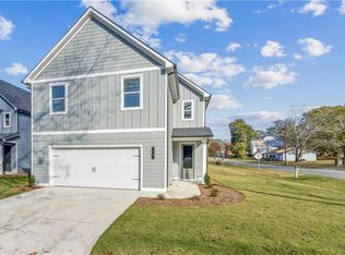 14 Hampton Forest Ln, Hoschton, GA 30548