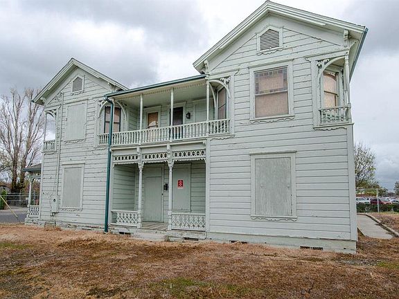 5th image of 1080 Court St