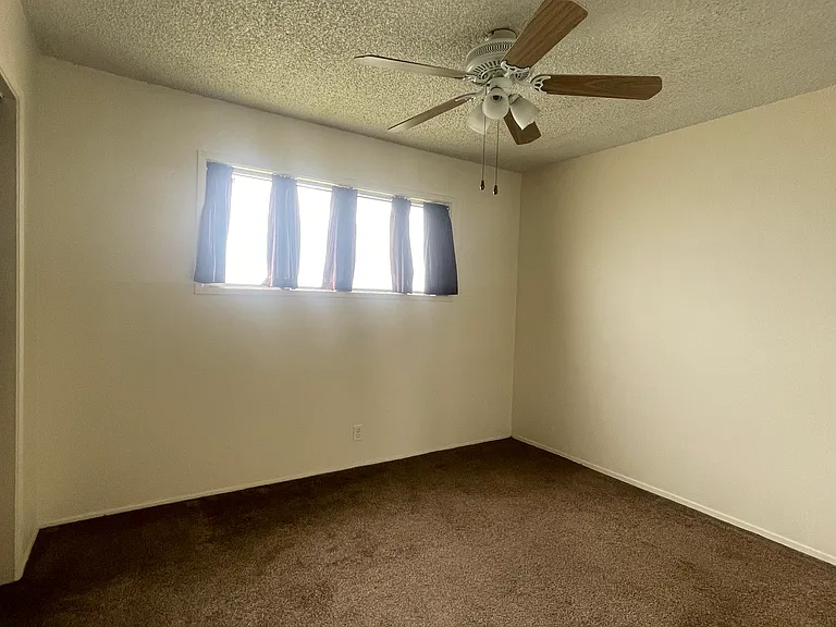 8824 Cedar St — Photo 23