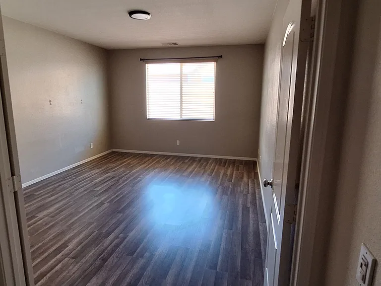 3125 Erica Ave — Photo 20