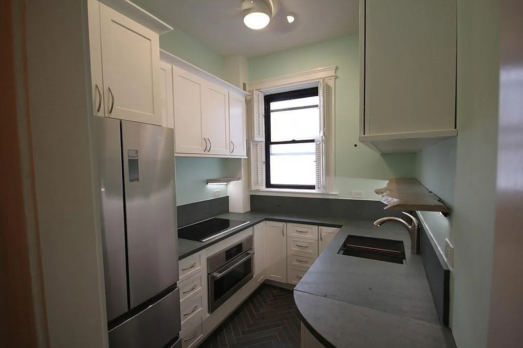 2 bed, $3,500 — Photo 1