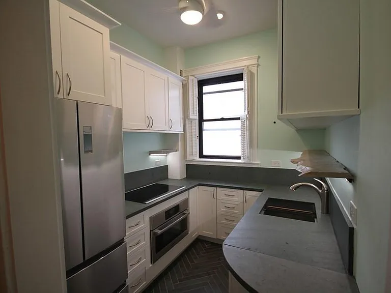 52 Charlesgate E #157 — Photo 1