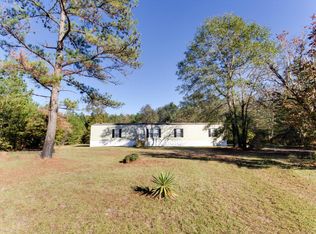 372 Harbour Ct, Walterboro, SC 29488