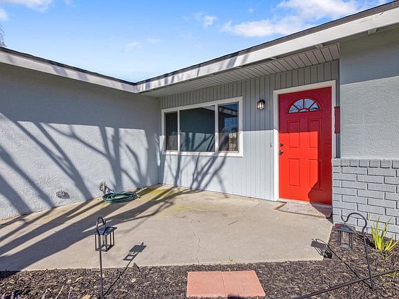5th image of 314 E Earl Way