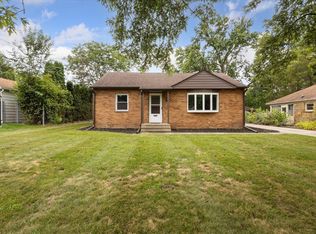 424 E Thomas St, Parchment, MI 49004