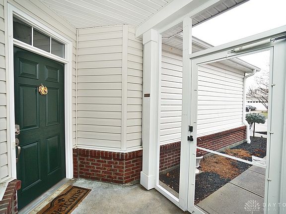 3rd image of 1334 Meadow Vista Dr