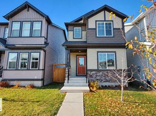 3676 Erlanger Rd NW, Edmonton, AB T6M 1J6