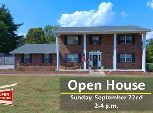 12639 Wagon Wheel Cir, Knoxville, TN 37934