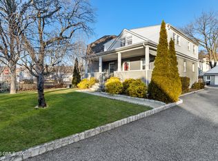 35 Hollow Wood Ln #1, Greenwich, CT 06831