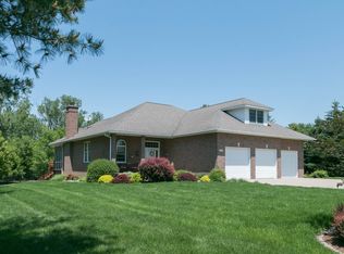 3758 Forest Gate Dr NE, Iowa City, IA 52240