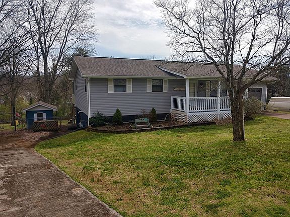 Driveway Lower Level Garage