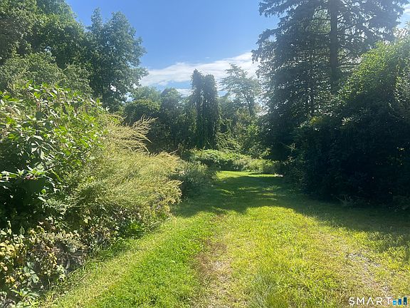 4th image of 100 Bryan Hill Road