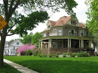 240 N Main St, Canandaigua, NY 14424