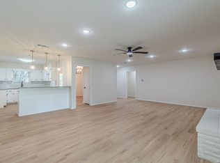 506 Magnolia, Jourdanton, TX 78026
