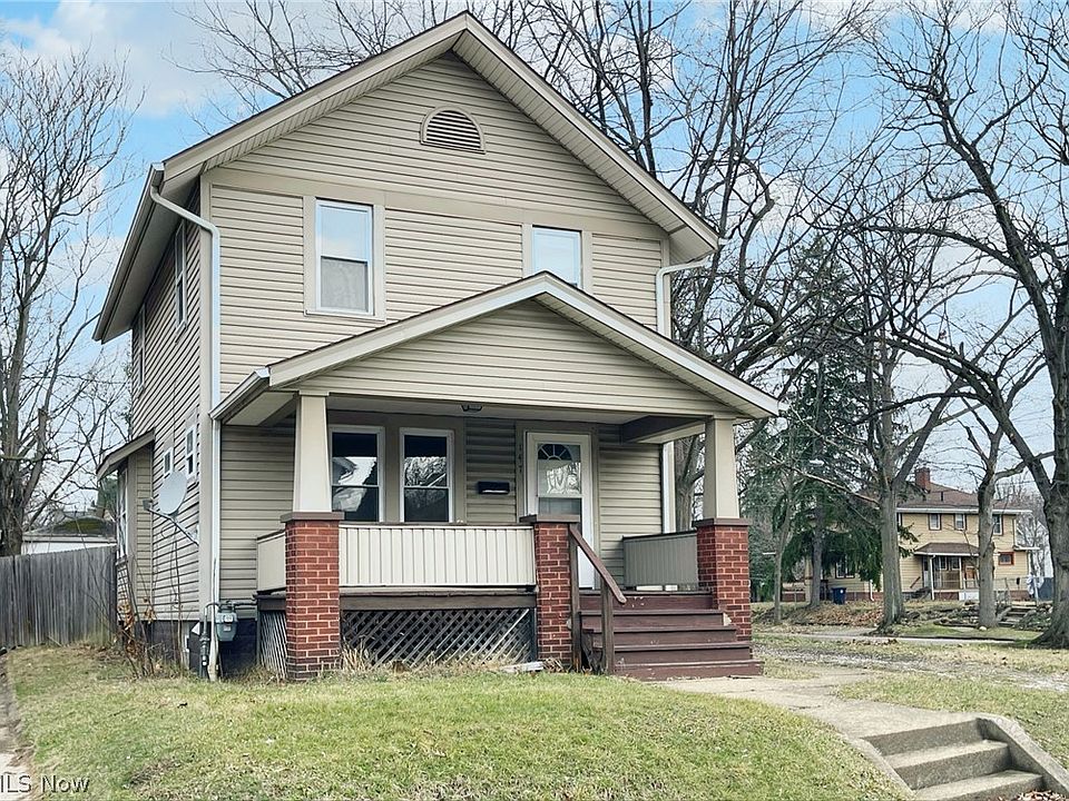 1st image of 147 Brighton Dr