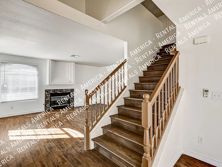 8144 Autumn Star Ave — Photo 2