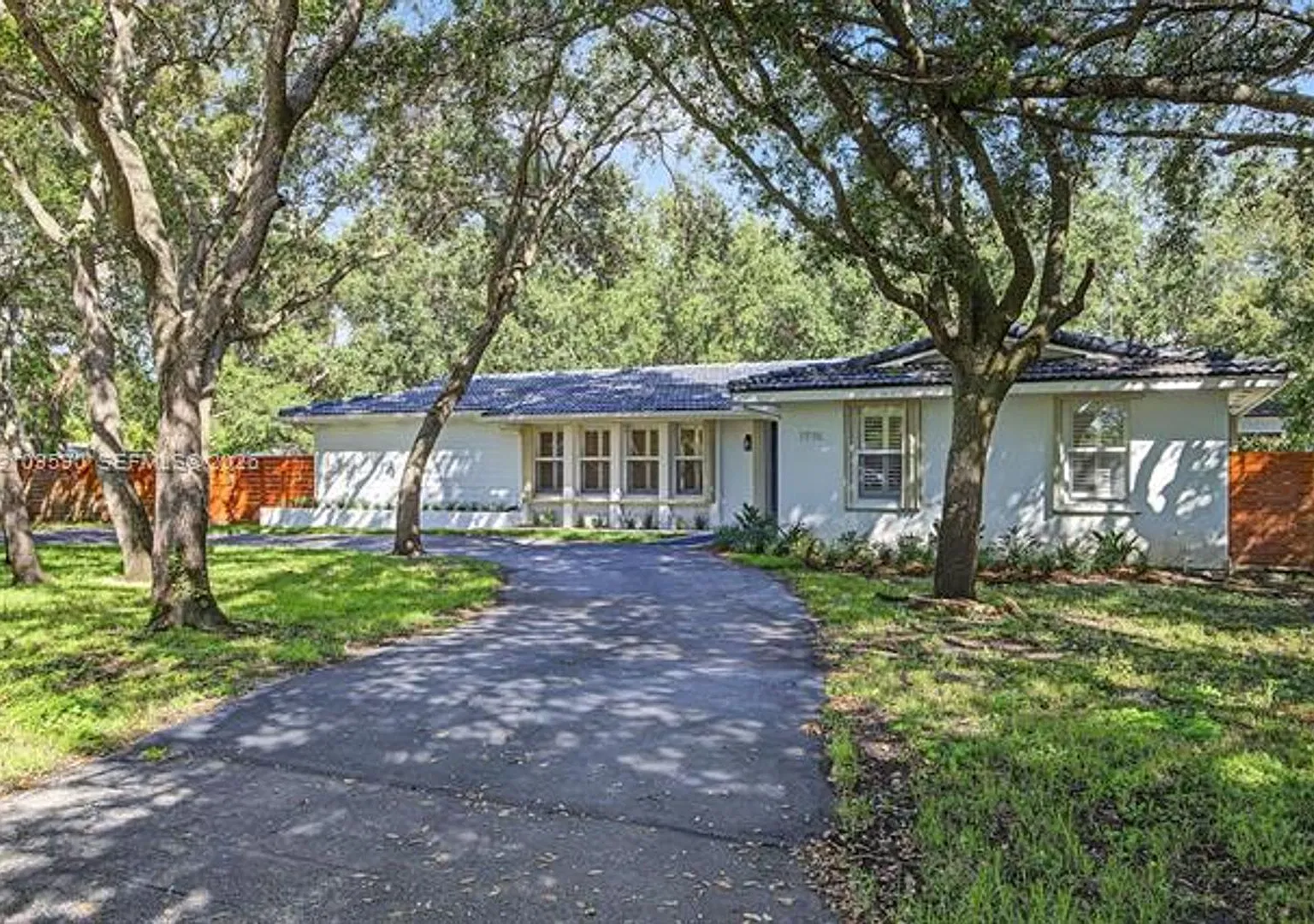 7715 SW 122nd St # 7715, Pinecrest, FL 33156 — Photo 2