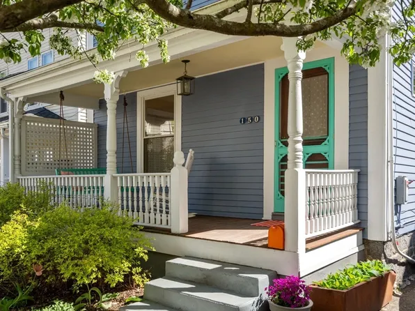 150 Poplar St, Roslindale, MA 02131