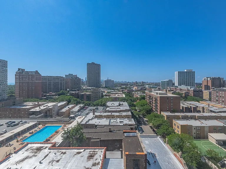 655 W Irving Park Rd #1417 — Photo 21