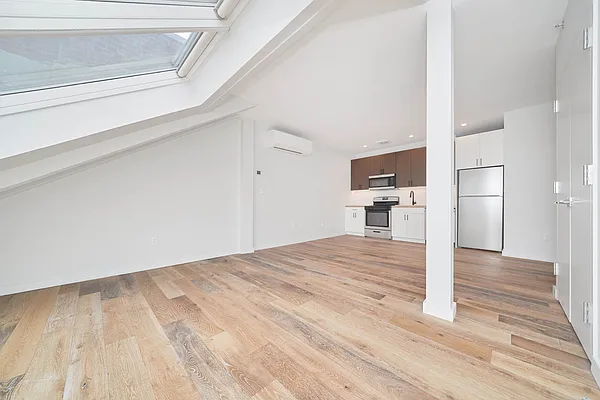 Rented by Living New York | media 2