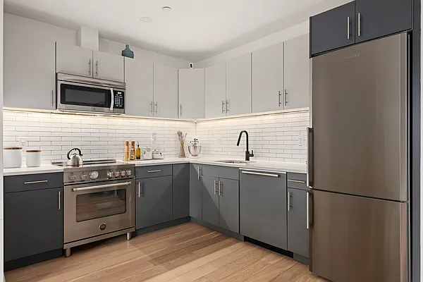 Rented by Compass | media 19