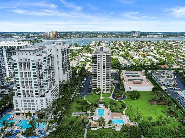 3400 N Ocean Dr #1806 — Photo 25