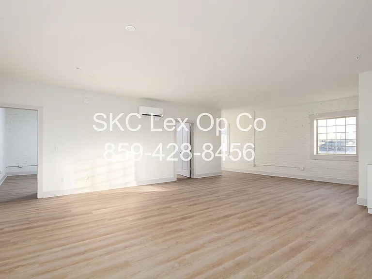 139 N Main St #A — Photo 7
