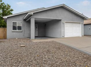 709 Clayton Meadows Dr NE, Rio Rancho, NM 87144