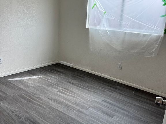 4th image of 22733 E St