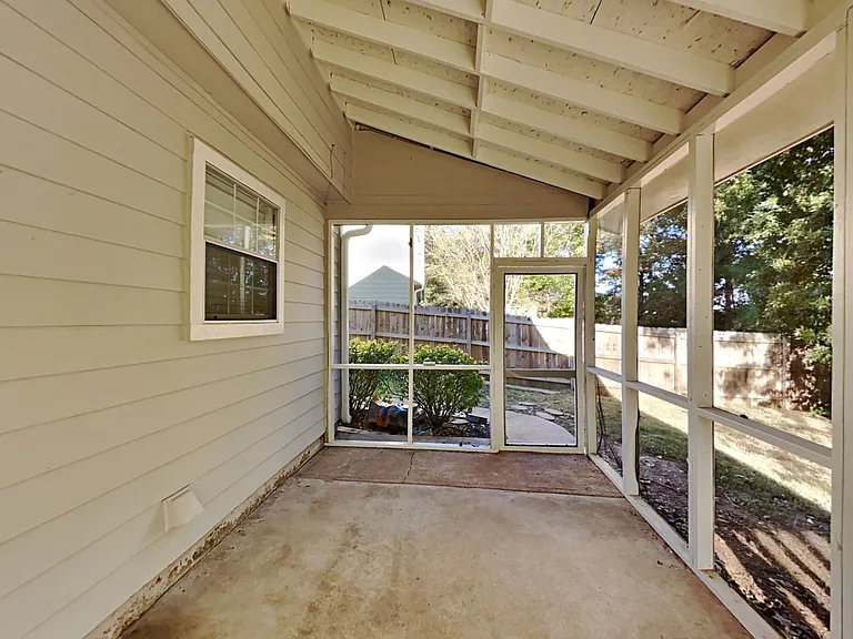 3718 Cherokee Overlook Dr — Photo 17