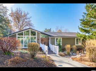 8360 S Kings Hill Dr, Cottonwood Heights, UT 84121