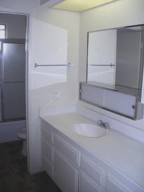 4th image of 1480 Petree St APT 611