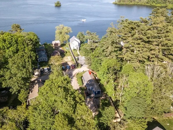 254 Lakeside Rd, Hanson, MA 02341