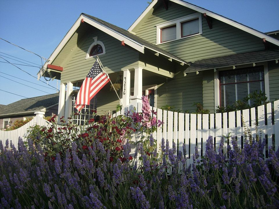 Cottage House Tacoma