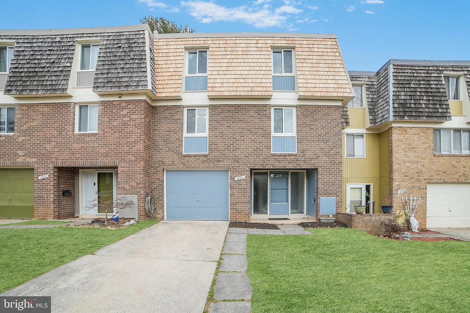 10511 Cambridge Ct photo 1