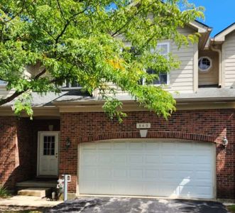 349 W Pointe Dr, Vernon Hills, IL, 60061