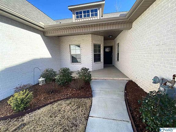 2nd image of 2257 SW Estuary Dr