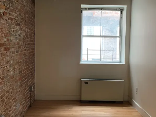 220 Front Street image 15 of 20