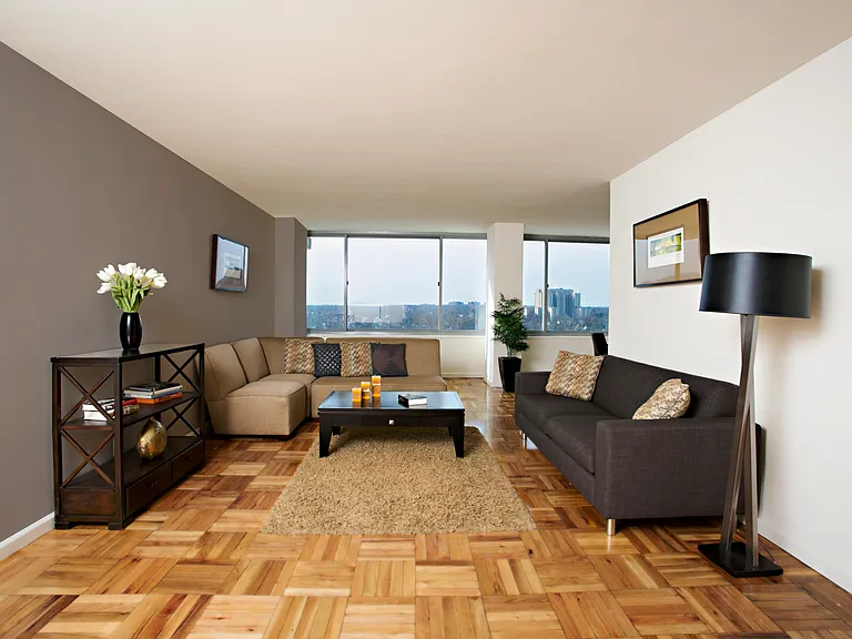 The Park View At 320 — Photo 16