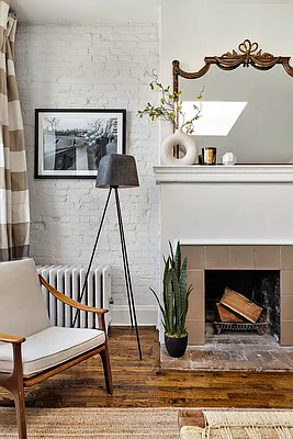 Sold by Compass | media 2