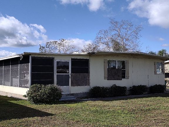 3rd image of 1740 Sunshine Ln