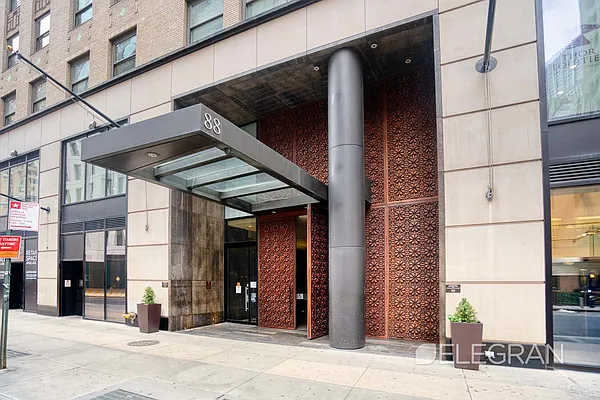 Rented by (Legacy) Elegran | media 44