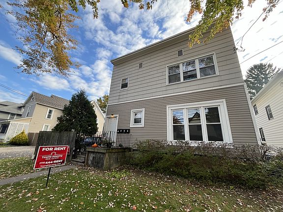 2nd image of 70 Harvey Ave