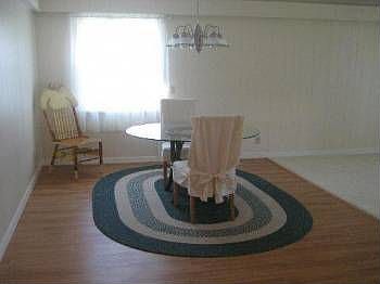 3rd image of 471 NE Onyx Way