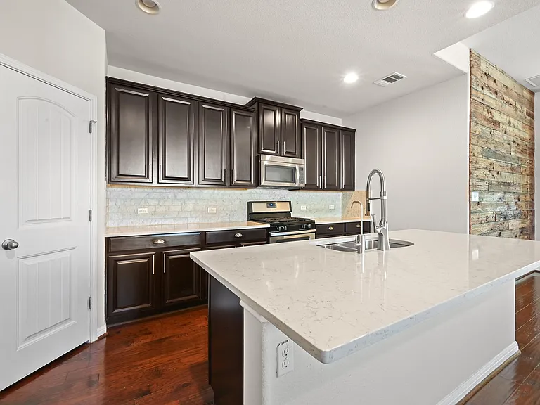 351 Wincliff Dr — Photo 14