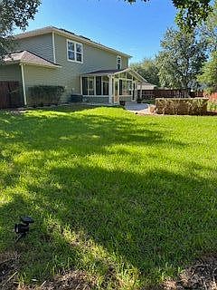 4th image of 9758 Hazel Lake Dr