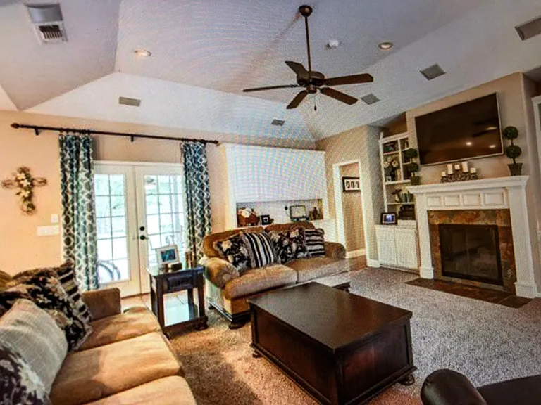 405 Crown Colony Dr #1 — Photo 5