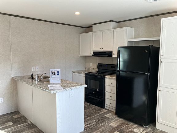 4th image of 8401 NW 13th St #69