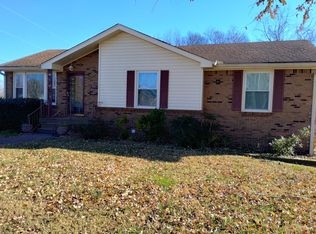1590 Cherry Tree Dr, Clarksville, TN 37042