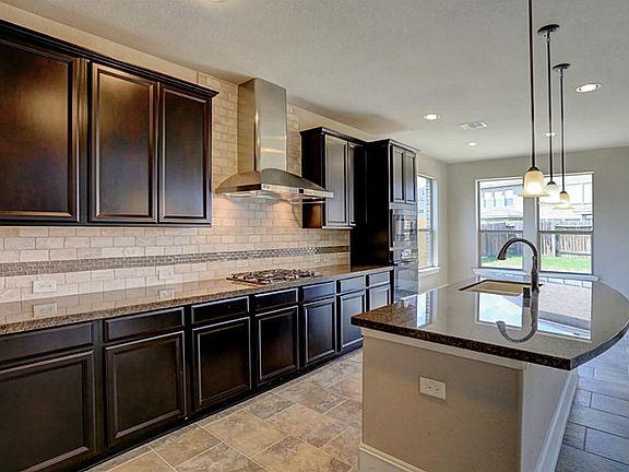 3rd image of 19734 Benbrook Manor Ln